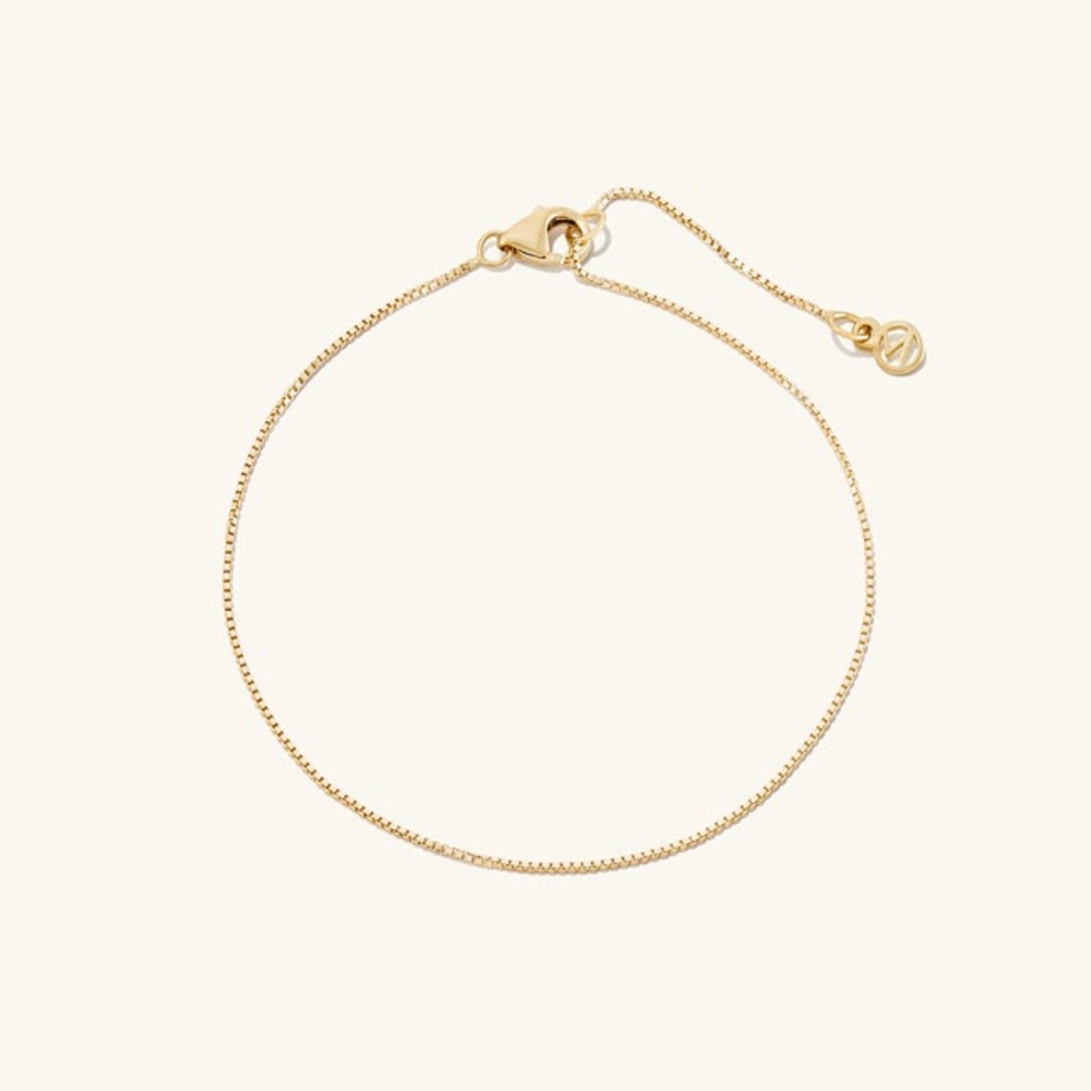 EUC - Mejuri Baby Box Chain Bracelet, 6-7 inches